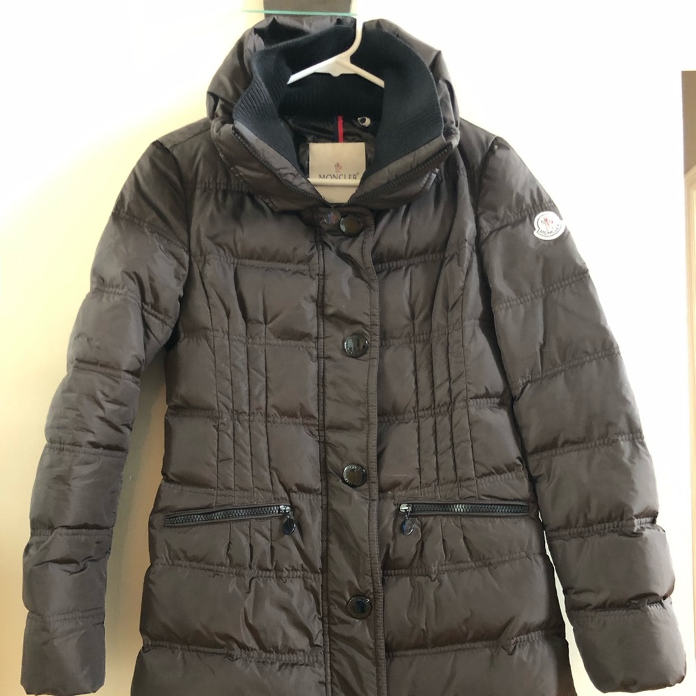 moncler women’s VOSS long coat.